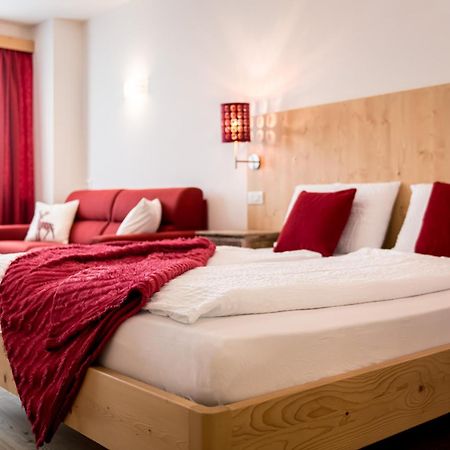 Am Schloss Guest House Brunico Ngoại thất bức ảnh